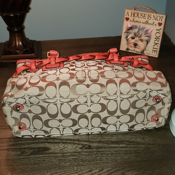 Coach Hampton Signature Jacquard Tote Handbag - Picture 6 of 8